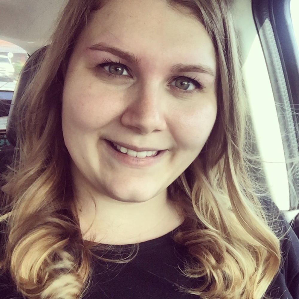 Meet your Posher, Nicole